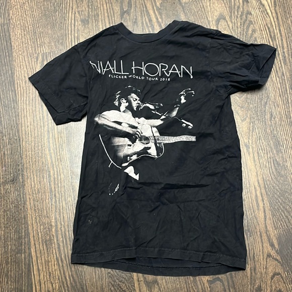 Size extra small Nile Horan concert tee - Picture 1 of 2